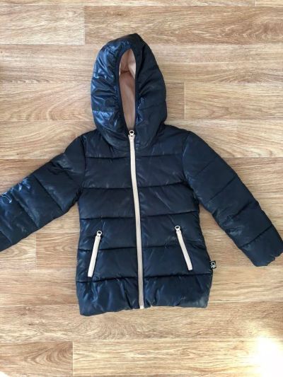 Лот: 10954938. Фото: 1. Куртка Benetton. Верхняя одежда