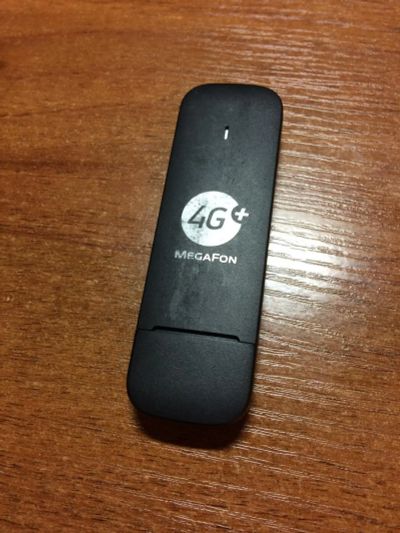 Лот: 10725631. Фото: 1. LTE 4g USB модем Мегафон. Беспроводные модемы