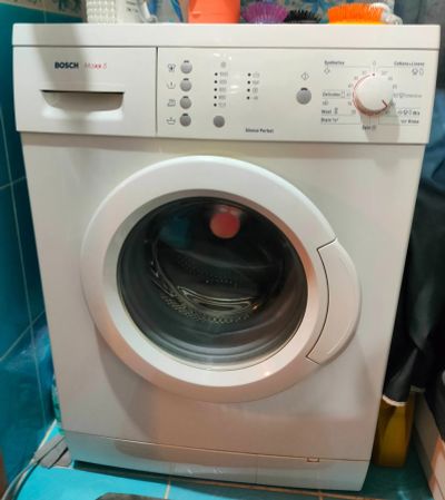 Лот: 25736522. Фото: 1. Bosch Maxx5 (WLX20160OE) Стиральная... Стиральные машины