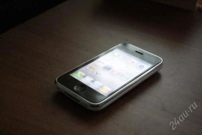 Лот: 1450173. Фото: 1. Apple iPhone 3gs 16gb белый. Смартфоны