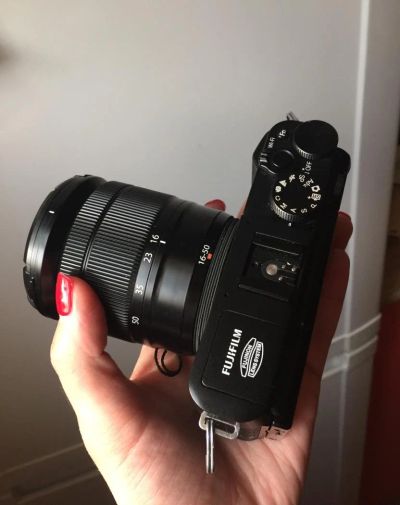 Лот: 7431713. Фото: 1. Fujifilm X-M1. Цифровые беззеркальные со сменной оптикой
