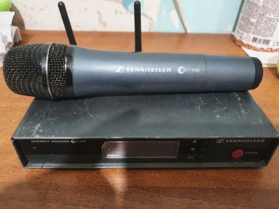 Лот: 17391612. Фото: 1. Микрофон sennheiser ew100. Студийные микрофоны, радиомикрофоны и радиосистемы