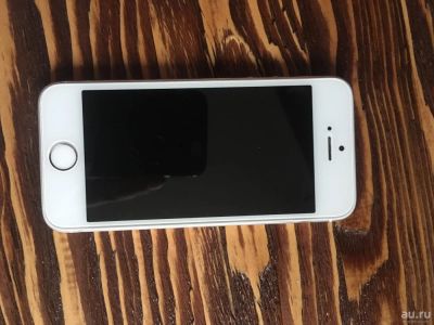 Лот: 10194778. Фото: 1. iPhone 5s в идеальном состоянии. Смартфоны