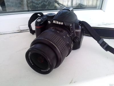 Лот: 13775372. Фото: 1. Nikon D3000. Цифровые зеркальные