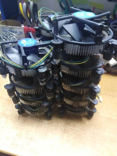 Лот: 22653076. Фото: 1. Кулер Intel 4-pin для S-t 1155... Системы охлаждения