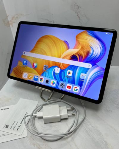 Лот: 21253917. Фото: 1. Планшет Honor Pad 8 6/128GB W-Fi... Планшеты