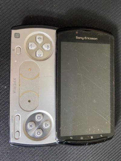 Лот: 20546917. Фото: 1. Sony Ericsson Xperia PLAY Playstation-смартфон. Смартфоны