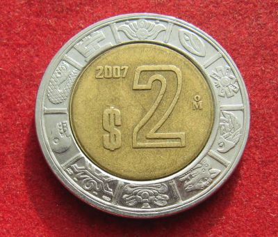 Лот: 21002330. Фото: 1. Мексика 2 песо, 2007г. Америка
