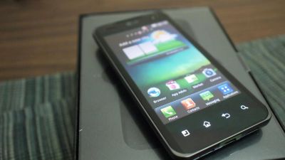 Лот: 3008974. Фото: 1. LG Optimus 2x ( 2х ядерный смарт... Смартфоны