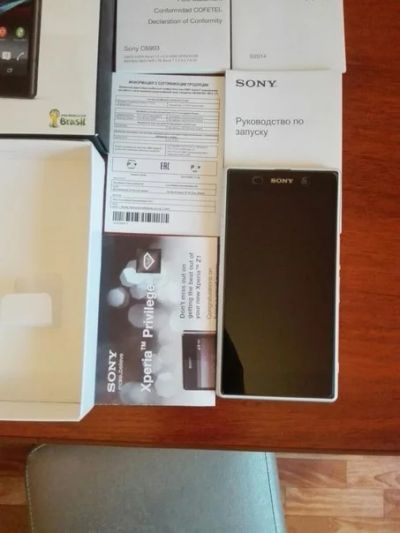 Лот: 7916911. Фото: 1. Sony Xperia Z1. Смартфоны