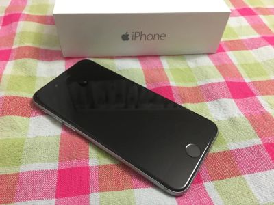 Лот: 8334579. Фото: 1. iPhone 6 space grey 16 Gb. Смартфоны