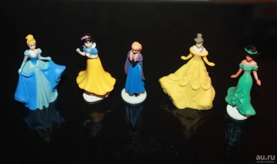 Лот: 9536175. Фото: 1. Коллекционные принцессы. Цена... Игрушки