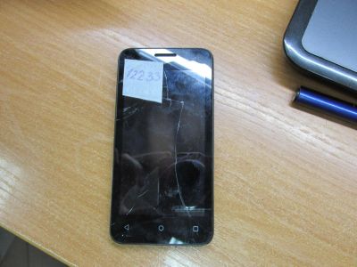 Лот: 10787771. Фото: 1. Телефон Fly FS407 (12233). Смартфоны