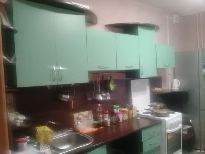 Лот: 5678025. Фото: 1. Кухонный гарнитур длиной 3 м... Кухонные гарнитуры