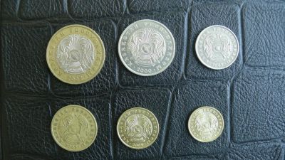 Лот: 4353815. Фото: 1. Монеты Казахстана 2000-2004. Страны СНГ и Балтии