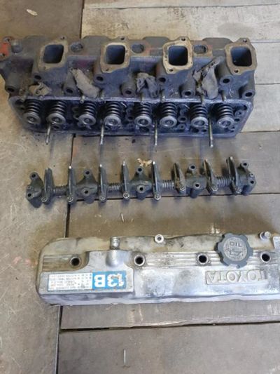 Лот: 17693316. Фото: 1. ГБЦ toyota13B. Двигатель и элементы двигателя