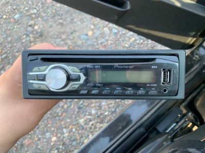 Лот: 17860533. Фото: 1. Оригинальная магнитола Pioneer... Автомагнитолы