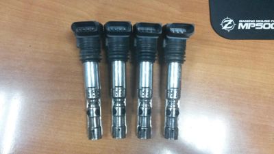 Лот: 6740651. Фото: 1. Катушка зажигания AUDI. Volkswagen. Электрооборудование