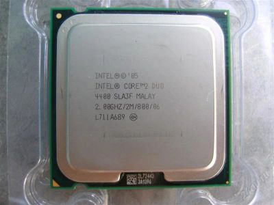 Лот: 1700872. Фото: 1. Intel Core 2 duo E4400. Процессоры