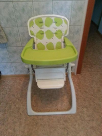 Лот: 3253563. Фото: 1. Стульчик для кормления Geoby Y280... Стульчики для кормления