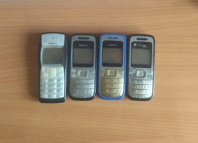 Лот: 25787826. Фото: 1. Nokia 1100 , Nokia 1200. Кнопочные мобильные телефоны