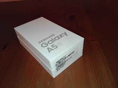 Лот: 9213735. Фото: 1. 5.2" Смартфон Samsung SM-A510F... Смартфоны
