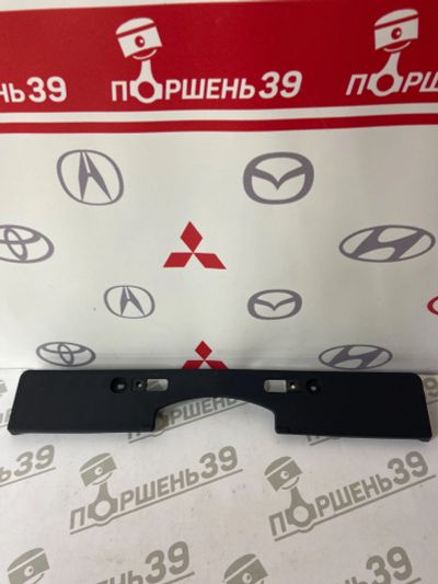 Лот: 19372372. Фото: 1. Накладка под знак Toyota PRIUS... Кузов