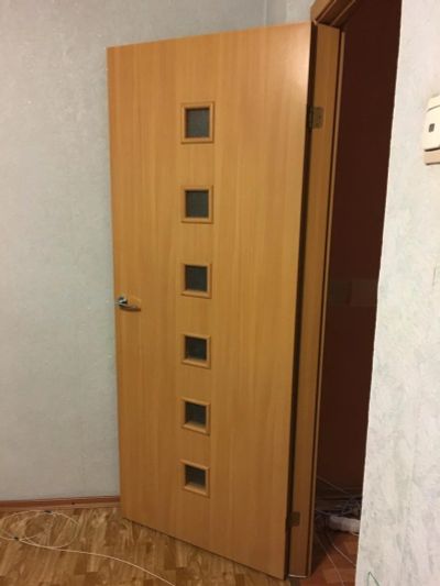 Лот: 8297939. Фото: 1. Продам дверь срочно. Другое (мебель)