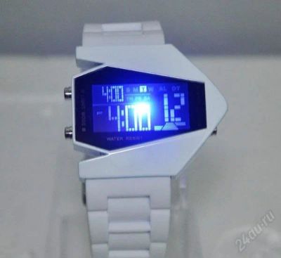 Лот: 1653908. Фото: 1. Стильные LED Часы в виде самолета... Другие наручные часы