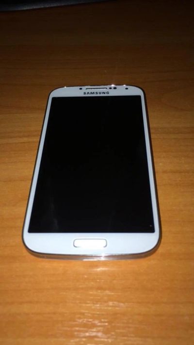 Лот: 7966496. Фото: 1. Samsung Galaxy S4. Смартфоны