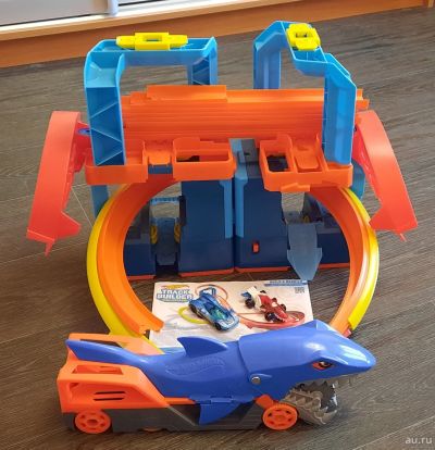 Лот: 17812103. Фото: 1. Hot wheels (2 набора в лоте). Игровые наборы