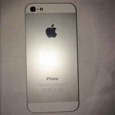 Лот: 6691857. Фото: 1. iPhone 5 16gb white a1428. Смартфоны