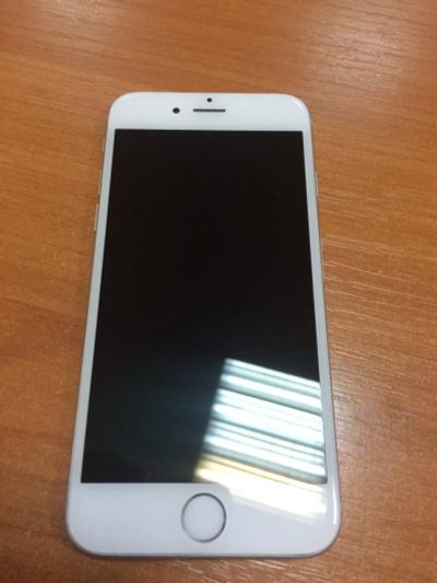 Лот: 10600255. Фото: 1. Iphone 6 16Gb. Смартфоны