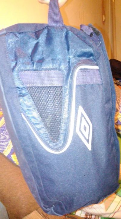 Лот: 3233974. Фото: 1. Сумка Umbro Умбро портфель. Сумки