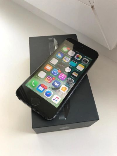 Лот: 9626155. Фото: 1. iPhone 5 16gb. Смартфоны