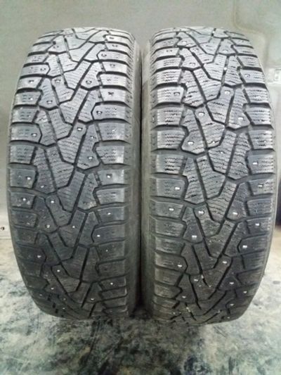 Лот: 20842892. Фото: 1. Pirelli Ice Zero 185/65 r15 пара. Шины