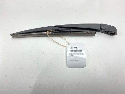 Лот: 22847495. Фото: 1. Держатель щетки стеклоочистителя... Двигатель и элементы двигателя