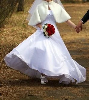 Лот: 3959076. Фото: 1. Свадебное платье. Свадебные платья