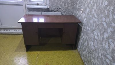 Лот: 24918507. Фото: 1. Стол письм. Компьютерные и письменные столы