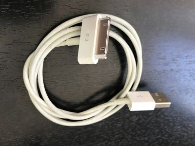 Лот: 17298411. Фото: 1. Кабель USB - Apple 30-pin Apple... Дата-кабели, переходники