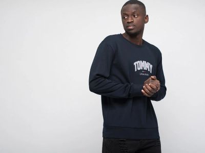 Лот: 18813815. Фото: 1. Свитшот Tommy Hilfiger (25685... Свитеры, толстовки, худи