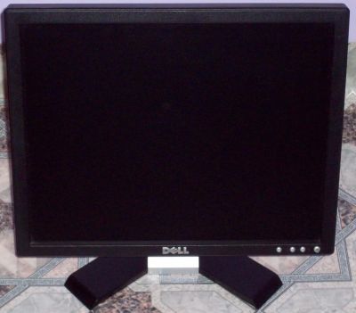 Лот: 4050709. Фото: 1. Монитор Dell E178FPV. ЖК-мониторы