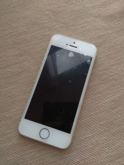 Лот: 11992179. Фото: 1. iPhone 5s 32 Gold. Смартфоны