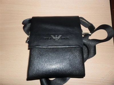 Лот: 1372360. Фото: 1. Сумка Armani (оригинал, кожа). Сумки