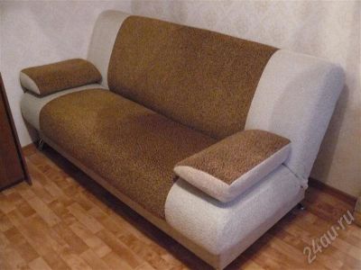 Лот: 601387. Фото: 1. диван + две подушки! меньше пяти... Гостиные, стенки, горки