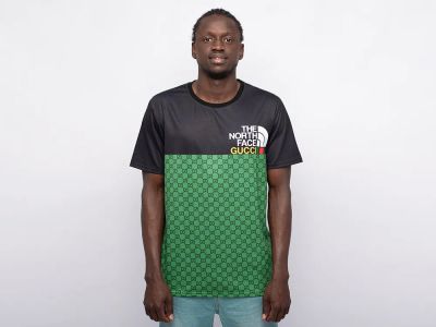 Лот: 24976584. Фото: 1. Футболка The North Face x Gucci. Футболки, поло