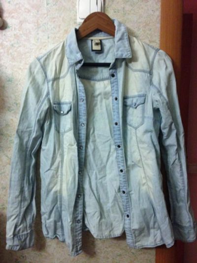 Лот: 6855286. Фото: 1. Джинсовая рубашка, Bershka, M... Блузы, рубашки, водолазки