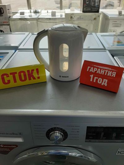 Лот: 14465480. Фото: 1. Чайник bosch twk 7601 (6076582... Чайники, кофемашины, кулеры