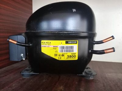 Лот: 24930340. Фото: 1. Компрессор NL8.4CLX, R404/R507... Запчасти для холодильников, морозильных камер