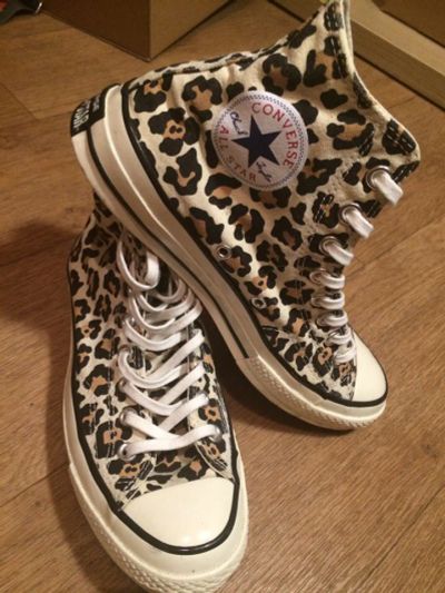 Лот: 8066686. Фото: 1. Высокие кеды Converse, размер... Кеды, кроссовки, слипоны